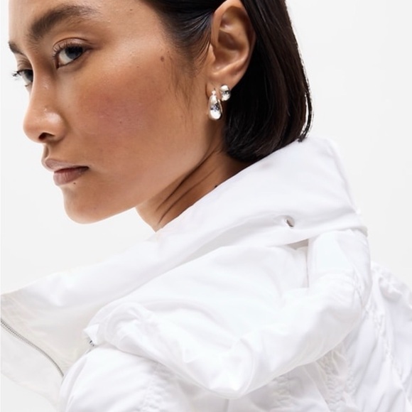 Athleta Women's White Jetset Bomber Jacket, size M, NWT - Picture 2 of 8